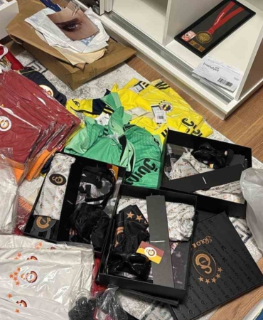 8 ilde eşzamanlı karaborsa bilet operasyonu: 15 kişi gözaltına alındı