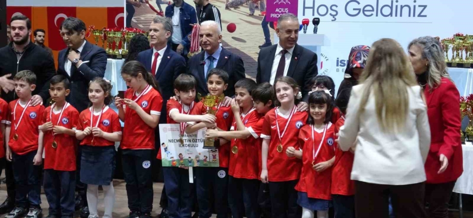 Ümraniye’de Geleneksel Çocuk Oyunları ve fiziksel etkinlikler tamamlandı