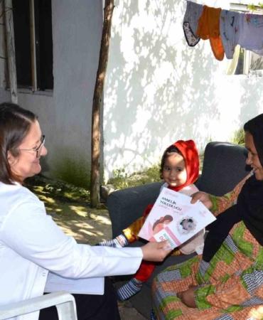 Ebeler her zaman gebelerin yanında