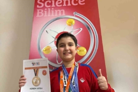Dünya birincisi 4. sınıf öğrencisi Kerem’in hedefi Cahit Arf gibi bilim insanı olmak