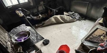 Elektrik konağından çıkan dairedeki yangın söndürüldü