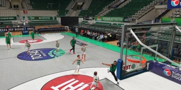 Bursaspor Basketbol Takımı’nı 1.20’lik minikler terletti