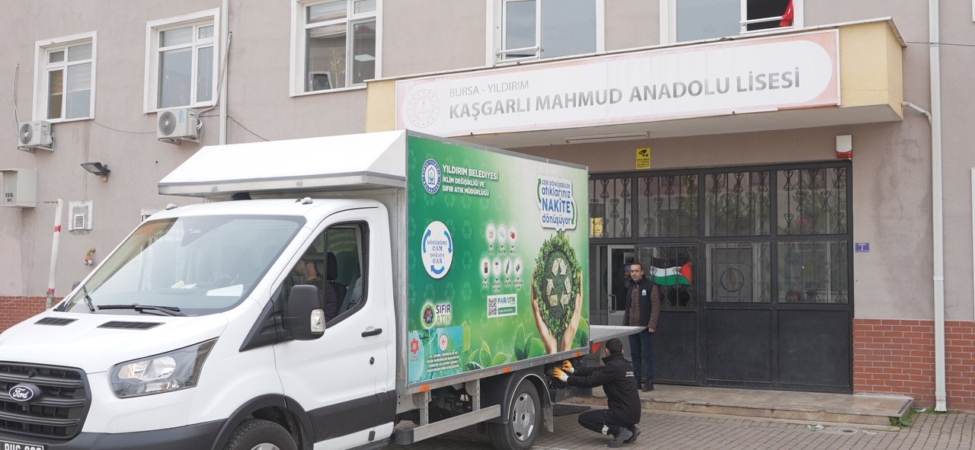 Yıldırım’da plastiğe fren: 31 okula arıtma, 32 bin öğrenciye matara