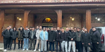 Bilecik’te KYK öğrencileri sabah namazında buluştu