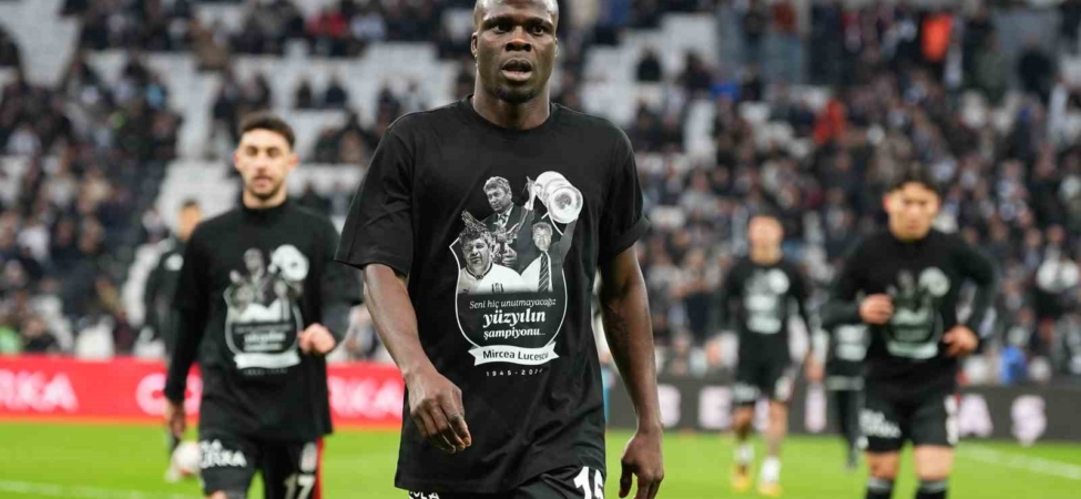 Trendyol Süper Lig: Beşiktaş: 2 - Antalyaspor: 0 (Maç devam ediyor)