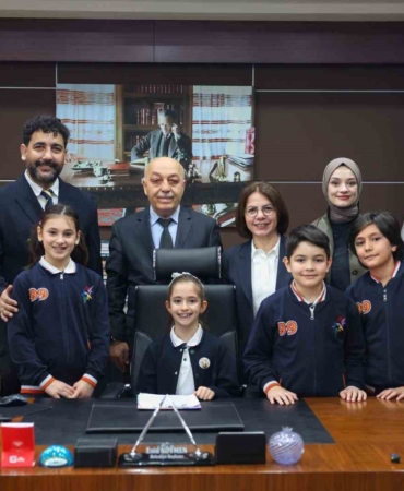 Başkan Köymen koltuğunu devretti; yeni başkandan çevre önerisi geldi