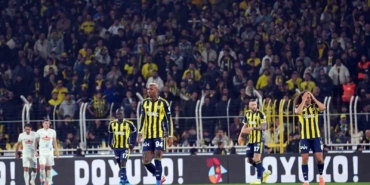 Fenerbahçe, derbiye puan kaybıyla gidiyor