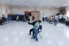 Burhaniye’de otizmliler için etkinlik düzenlendi