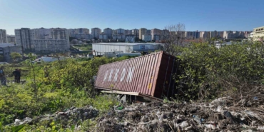 Beylikdüzü’nde tır kazasında faciadan dönüldü