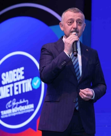 Büyükakın’dan Z raporu: 55.4 milyarlık yatırım, sıfır borç