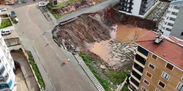 Edremit’te inşaat alanında toprak kayması