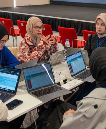 TÜRGEV’den üniversite gençliğine "Sağlıklı yaşam ile bağımsız kampüs" çalıştayı
