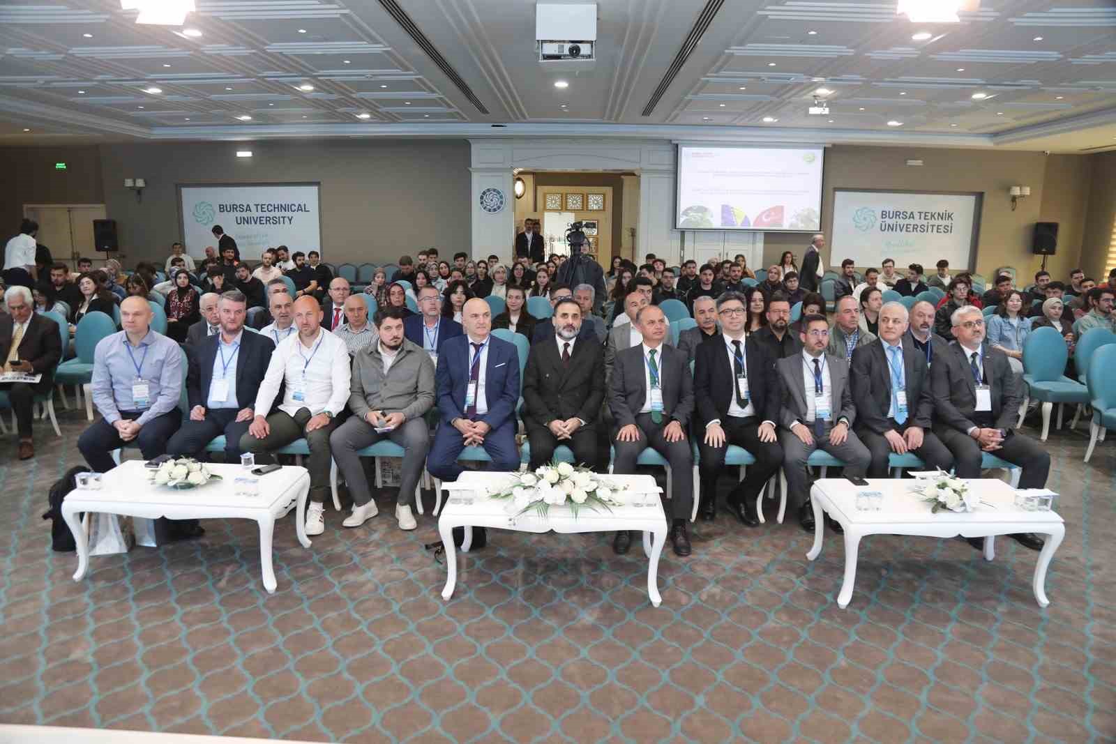 BTÜ’de kestane ormanlarının geleceği masaya yatırıldı