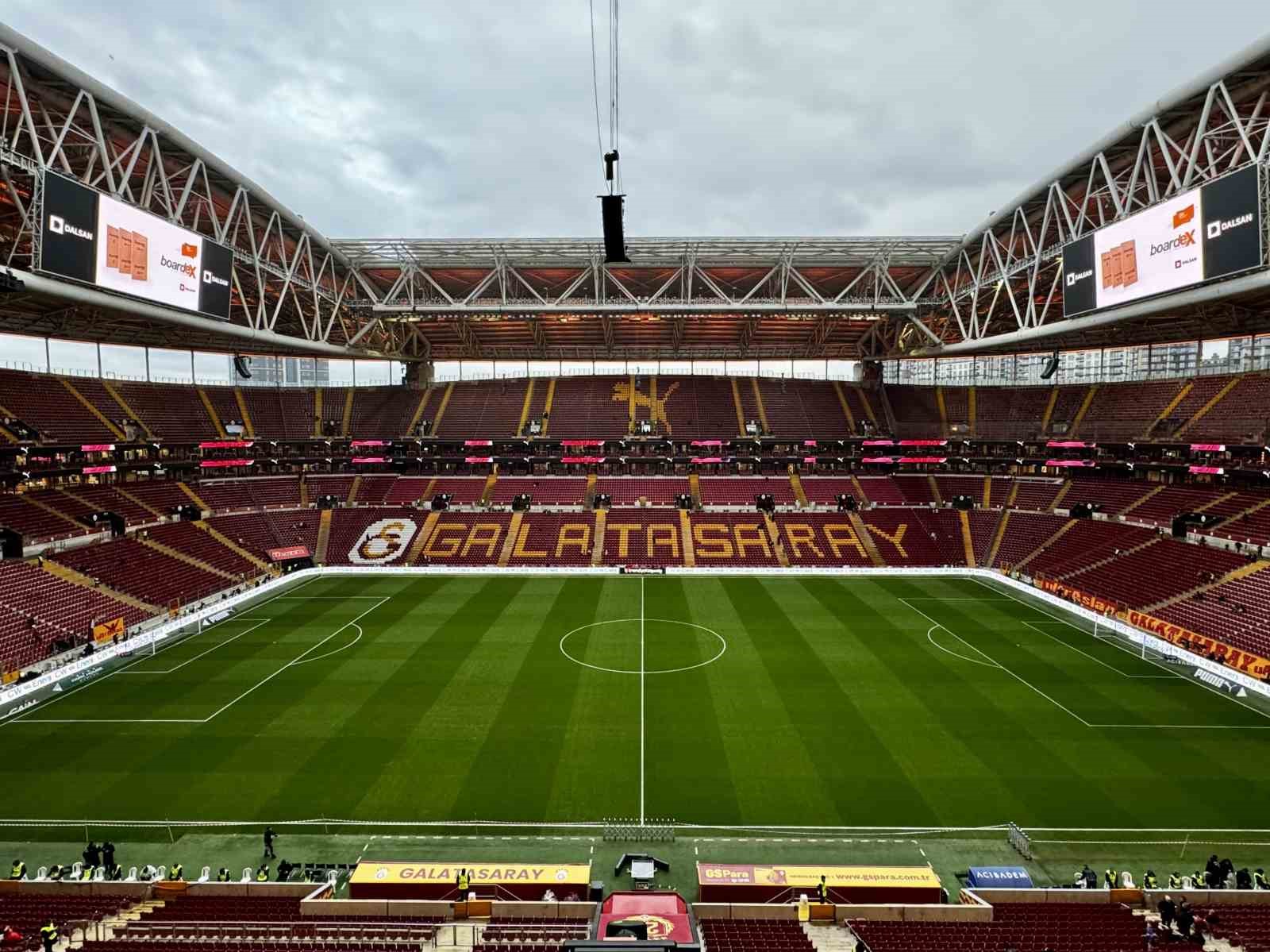 RAMS Park’ta 17. Galatasaray - Fenerbahçe derbisi