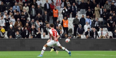 Trendyol Süper Lig: Beşiktaş: 0 - Fatih Karagümrük: 0 (Maç devam ediyor)