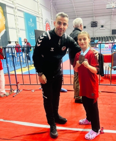 Körfezli 3 genç karateci Balkan Şampiyonası için milli takıma seçildi