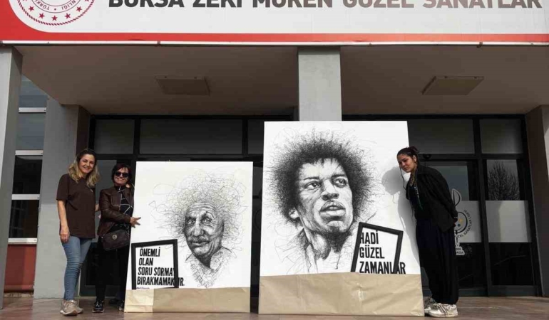 Lise öğrencileri mezun olmadan eserlerini sergileyecek