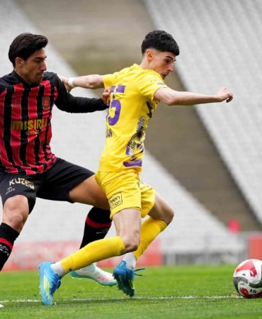 Trendyol Süper Lig: Fatih Karagümrük: 1 - Eyüpspor: 2 (Maç sonucu)