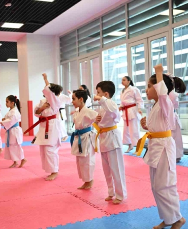 Gaziosmanpaşalı karateciler başarılarını uluslararası arenaya taşıyor