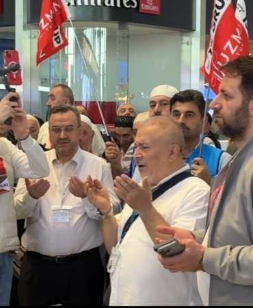 Hac kafilesi İstanbul Havalimanı’ndan kutsal topraklara dualarla uğurlandı
