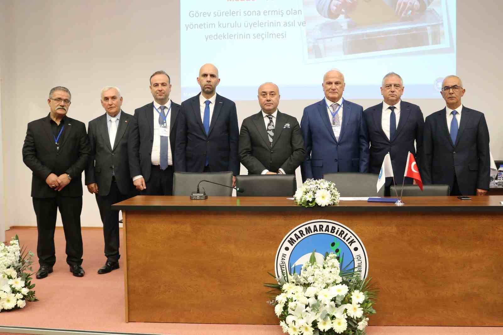 Marmarabirlik’te yeni dönem: Ali Yıldız ve ekibi 4 yıllığına göreve seçildi