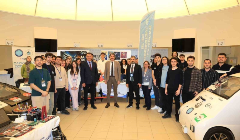 Teknoloji Fuarı’nda sektör temsilcileri öğrencilerle buluştu