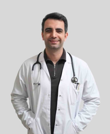 Uzm. Dr. Uğur Alp Yeşilova hasta kabulüne başladı