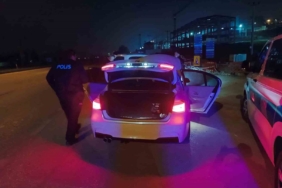 Bursa’da gece yarısı hesaplaşma, aracın önünü kesip ateş açtı