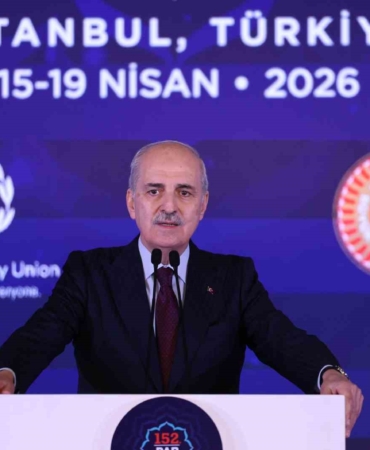 TBMM Başkanı Kurtulmuş: "Ümit ediyoruz ki bu ve benzeri toplantılarla dünya adil, hakkaniyetli, insaflı yeni bir sisteme kavuşabilir"