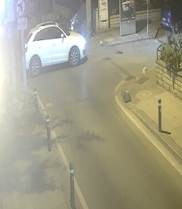 Kadıköy’de otomobil ile motosiklet çarpıştı: 1 yaralı