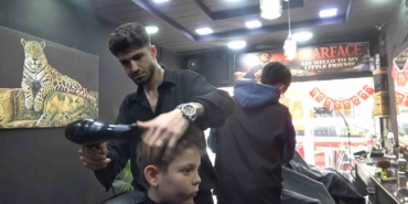 Yalovalı berberden 23 Nisan’da çocuklara ücretsiz tıraş jesti