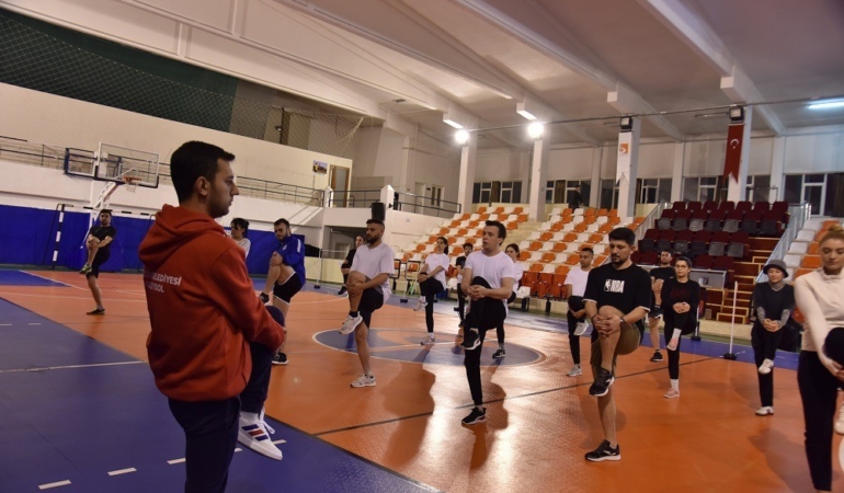 POMEM kurslarında yüzde 100 başarı