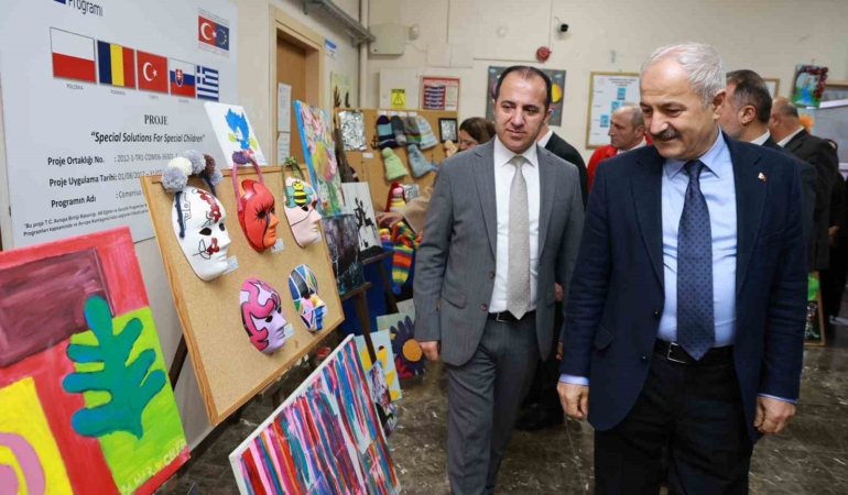 Gebze’de Dünya Otizm Farkındalık Günü dolayısıyla etkinlik düzenlendi