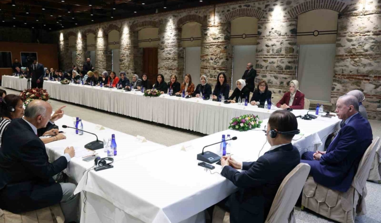 Cumhurbaşkanı Erdoğan: "Ortadoğu coğrafyası son yıllarda, gerçekten sancılı, sıkıntılı ve karanlık günler yaşıyor"