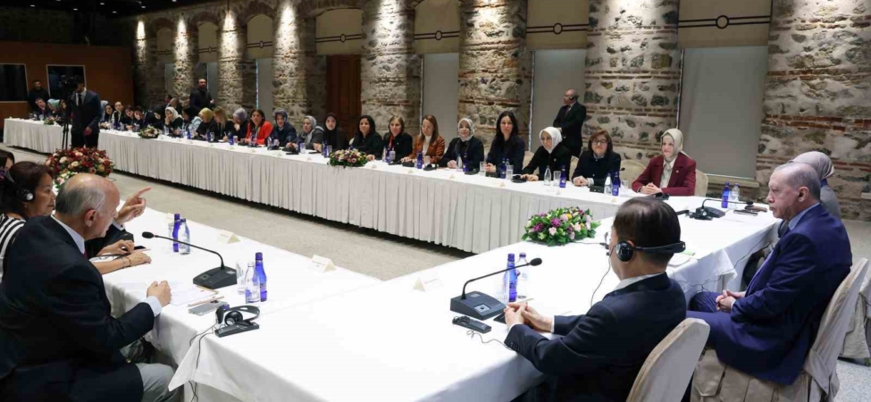 Cumhurbaşkanı Erdoğan: "Ortadoğu coğrafyası son yıllarda, gerçekten sancılı, sıkıntılı ve karanlık günler yaşıyor"