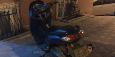 Fatih’te iş yerine silahlı saldırı kamerada: 3 şüpheli yakalandı