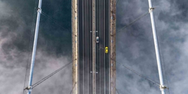 İstanbul’daki yoğun sis Boğaz’da görsel şölen oluşturdu