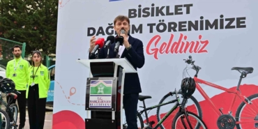 Bahçelievler’de 100 vatandaşa bisiklet dağıtım töreni