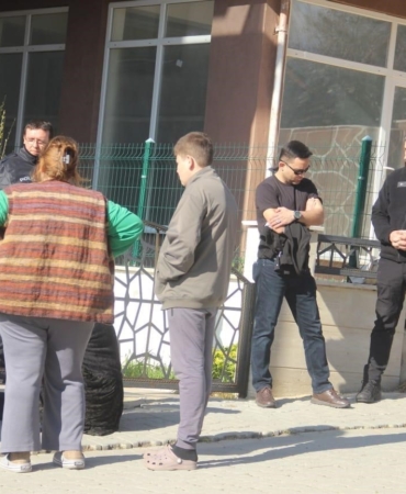 Tartıştığı eşini av tüfeğiyle öldürdü