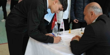 İş dünyasında devir değişti: Nitelikli personel arayan işveren öğrencinin ayağına gidiyor
