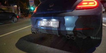 Kadıköy’de abartı egzoz denetimi: Araçlara ceza yağdı