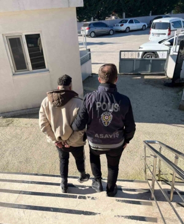 Karacabey’de 8 yıl 7 ay kesinleşmiş hapis cezası bulunan şahıs yakalandı