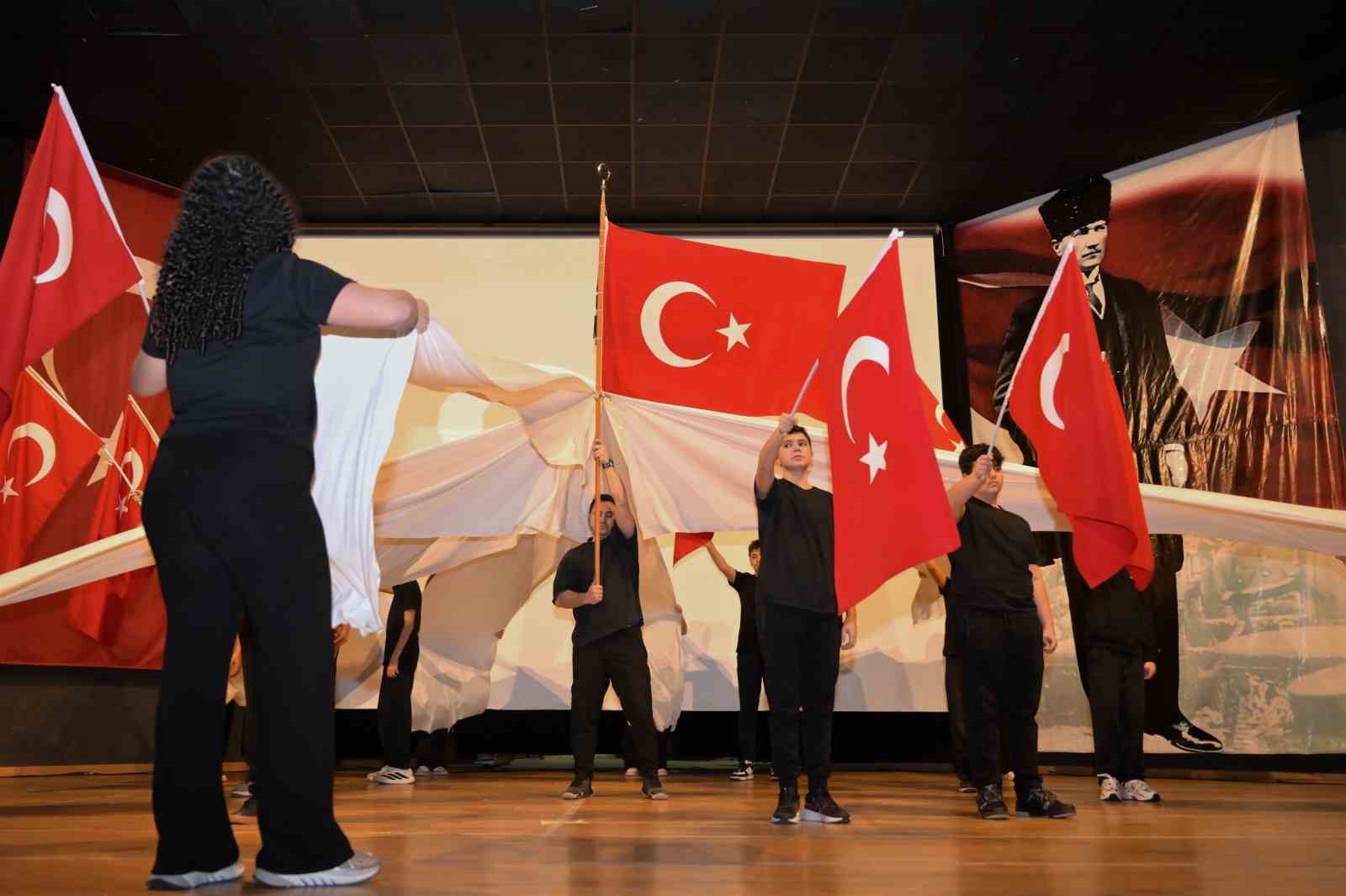 Esenyurt’ta 23 Nisan kutlamaları çocukların gösterileriyle taçlandı