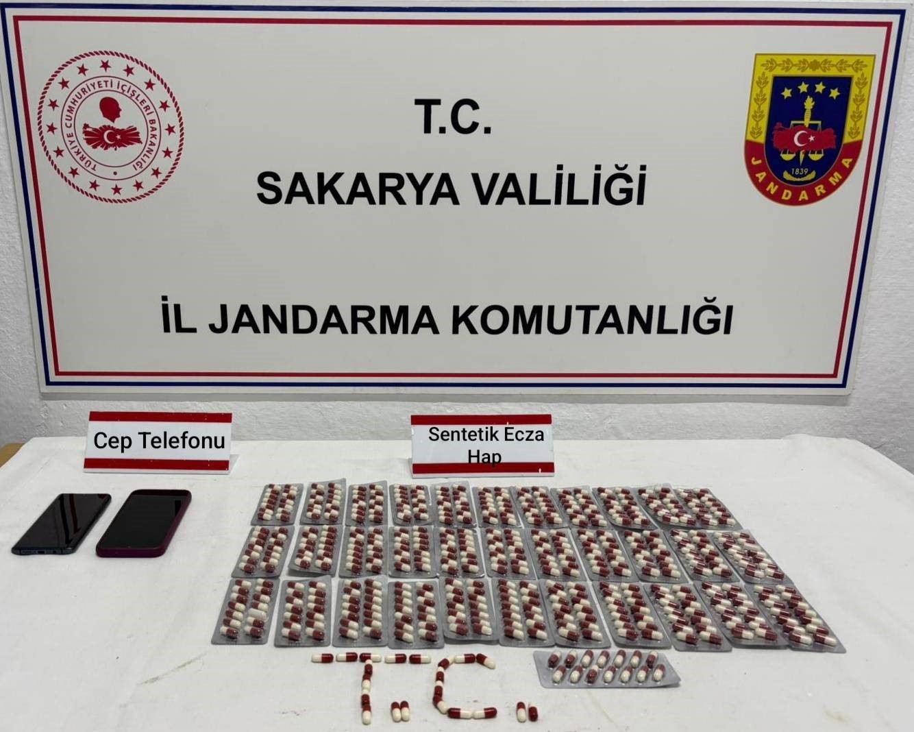Jandarmadan torbacı operasyonu: 4 tutuklama