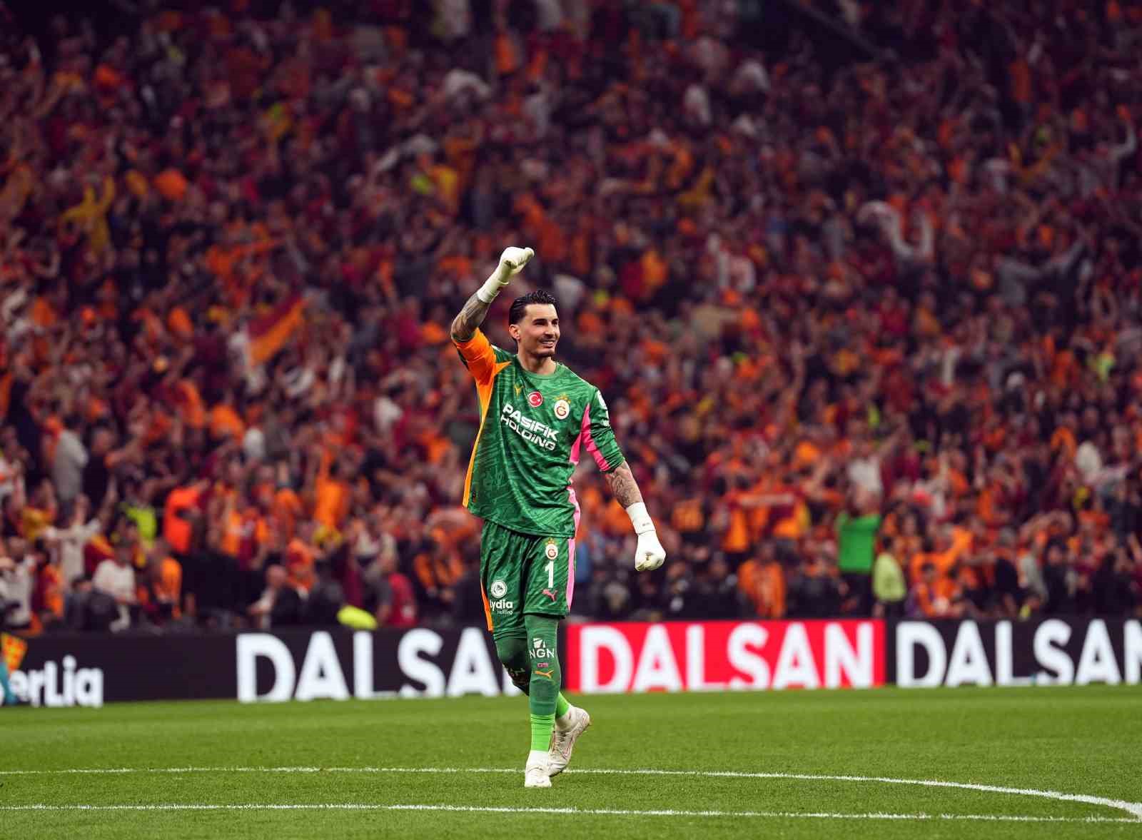 Uğurcan Çakır: "Fenerbahçe’yi maçın içine hiç sokmadık"