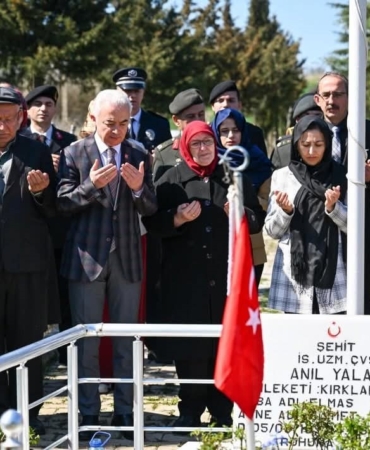 Şehit Anıl Yalap, şehadetinin 8. yılında dualarla anıldı
