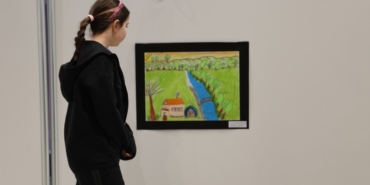 Kartepe’de öğrencilerin 23 Nisan temalı eserleri sergileniyor