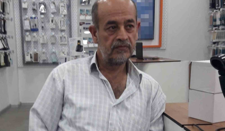 Kağıthane’de gecekondunun çatısına uçan servis aracının şoförü hayatını kaybetti