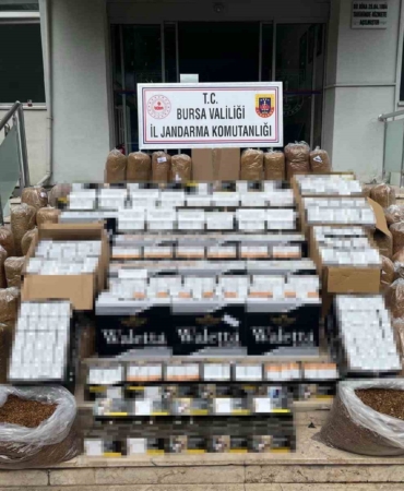 Gemlik’te kaçak sigara operasyonu: 2 kişi tutuklandı