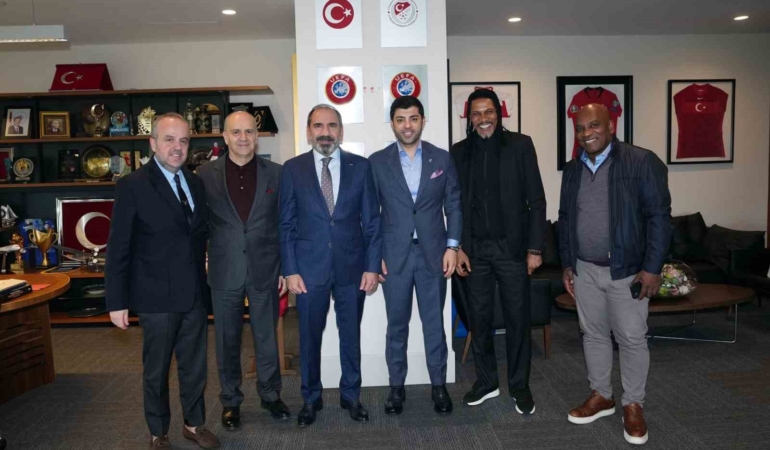 Rigobert Song, Başkan Hacıosmanoğlu ve Başkan Vekili Otyakmaz’ı ziyaret etti